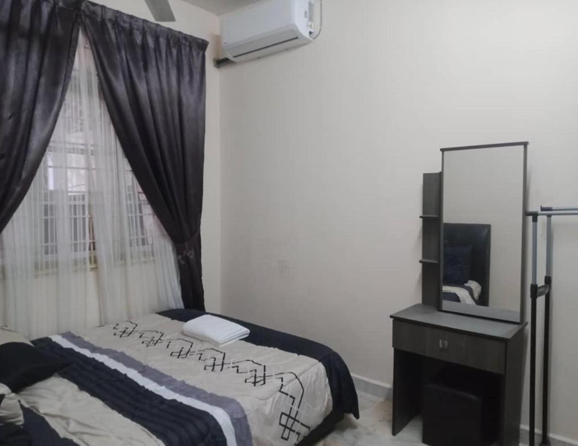 Ilham Homestay Kuantan Ngoại thất bức ảnh